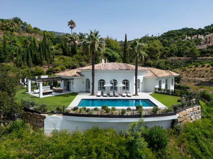 Villa Liora - Architecturally Designed Luxury Home in La Zagaleta