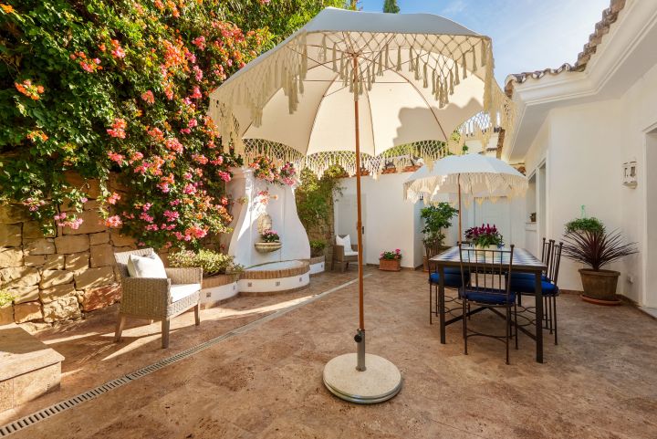 Albinoni 20 - Mediterranean Estate in Sierra Blanca