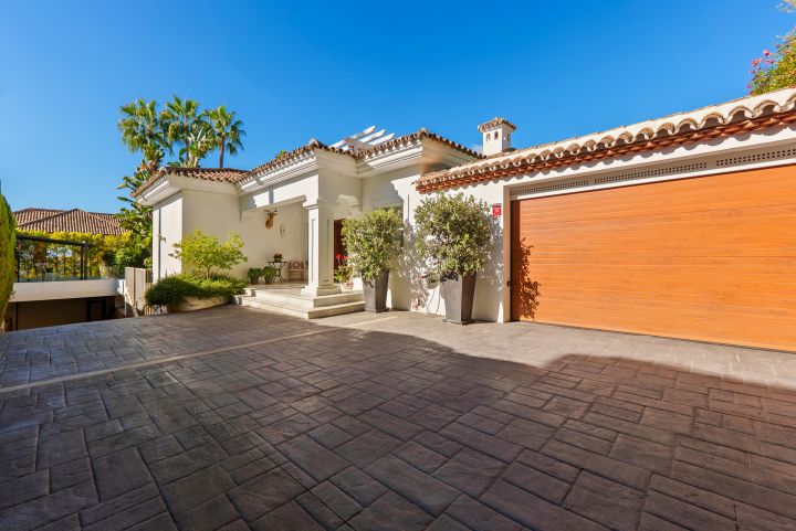 Albinoni 20 - Mediterranean Estate in Sierra Blanca