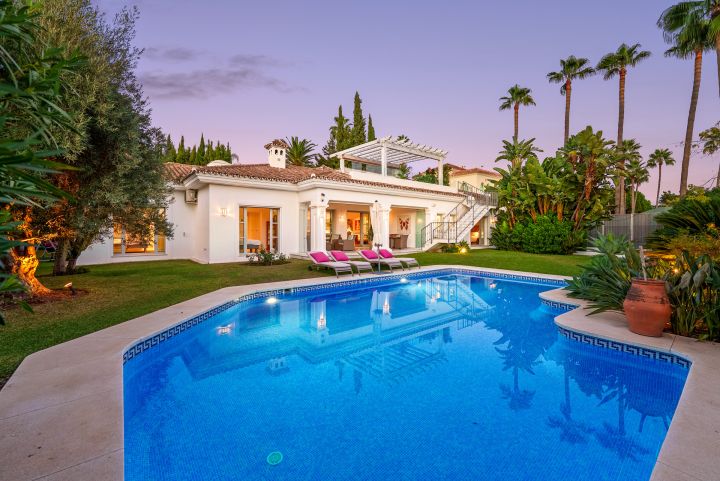 Albinoni 20 - Mediterranean Estate in Sierra Blanca