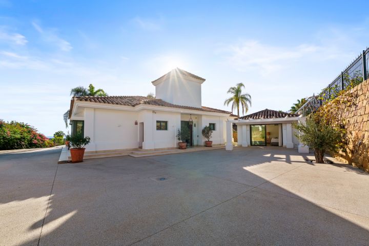 Villa La Perla - Stunning Villa in Nueva Andalucía