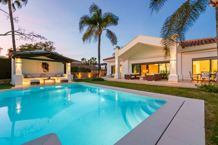 Villa La Perla - Stunning Villa in Nueva Andalucía