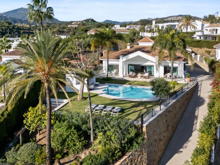 Villa La Perla - Stunning Villa in Nueva Andalucía