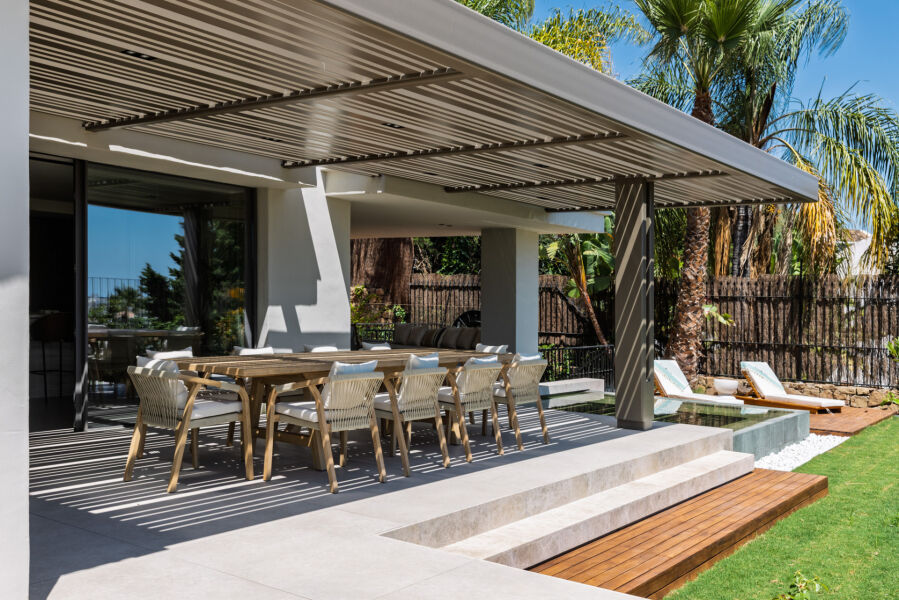 Centauro 15 - Contemporary Elegance in Nueva Andalucía