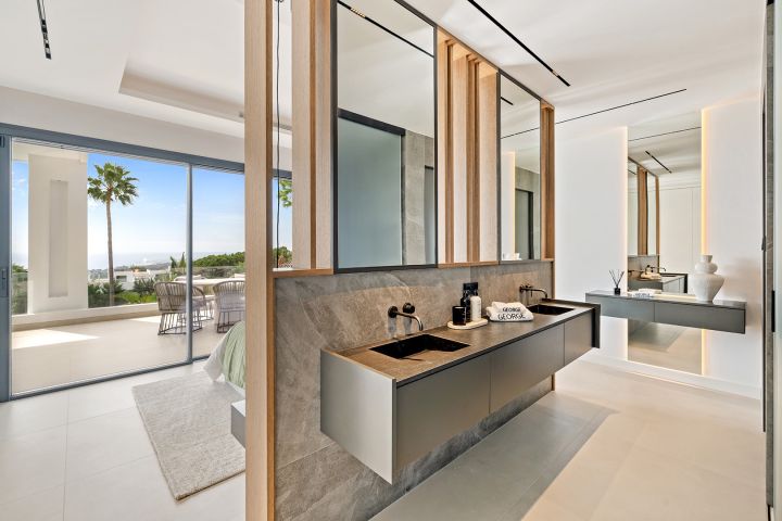 Villa George - Modern Luxury in Sierra Blanca, Marbella