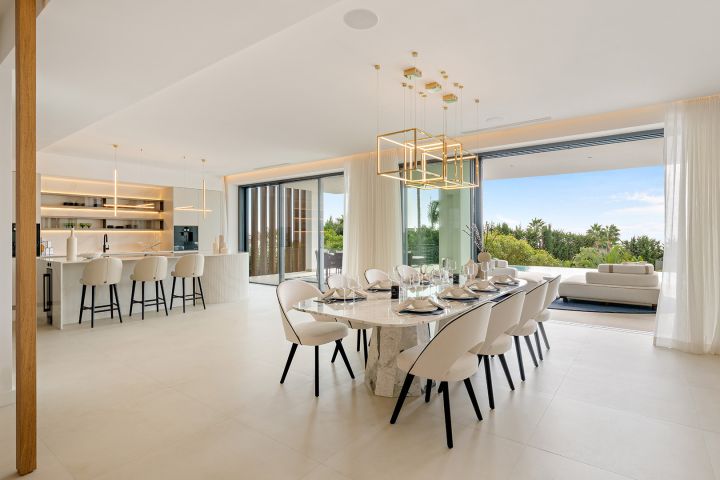 Villa George - Modern Luxury in Sierra Blanca, Marbella