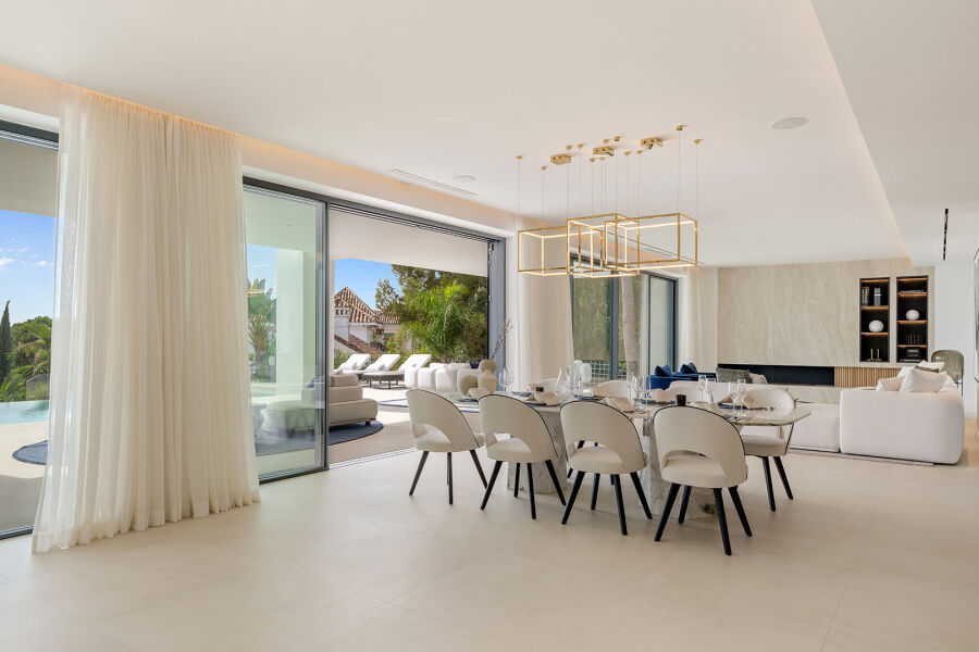 Villa George - Modern Luxury in Sierra Blanca, Marbella