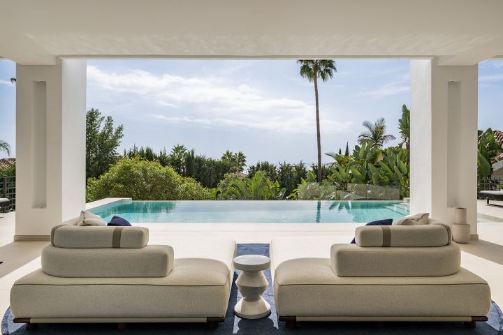 Villa George - Modern Luxury in Sierra Blanca, Marbella