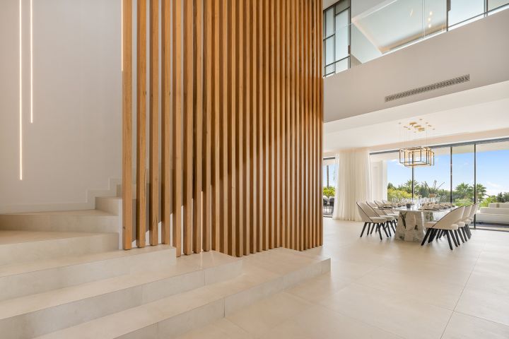 Villa George - Modern Luxury in Sierra Blanca, Marbella