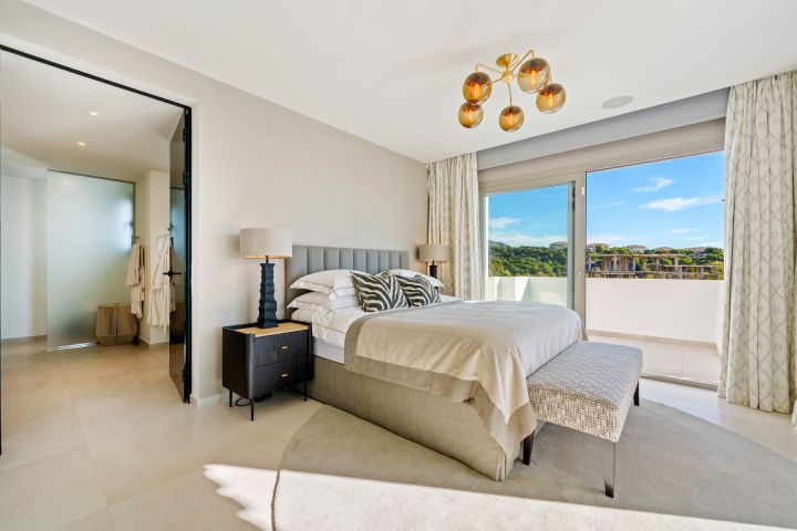 Nine Lions 331 - Stunning Duplex Penthouse