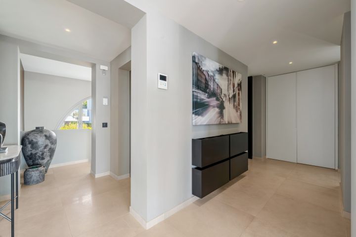 Nine Lions 331 - Stunning Duplex Penthouse