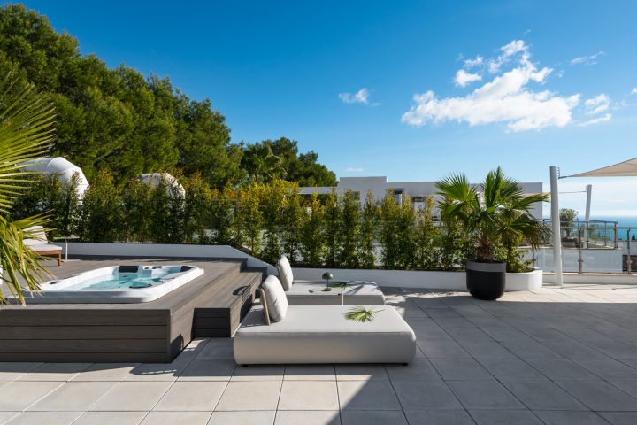 Meisho Hills 205 - Stunning Home in Prime Location