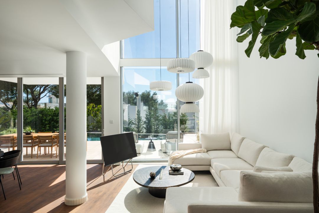 Meisho Hills 205 - Stunning Home in Prime Location