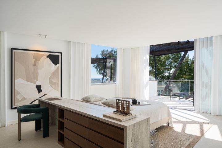 Meisho Hills 205 - Stunning Home in Prime Location