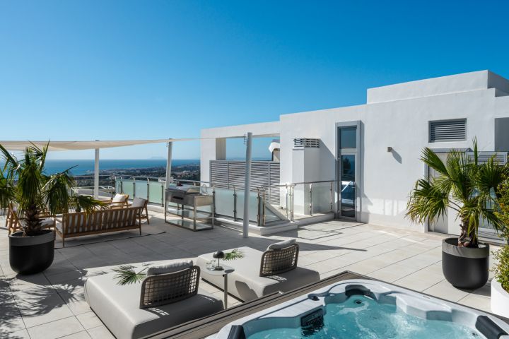 Meisho Hills 205 - Stunning Home in Prime Location