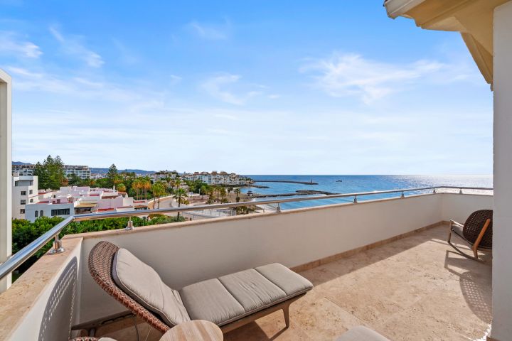 Andalucia del Mar 507 - Beachfront Apartment in Puerto Banús