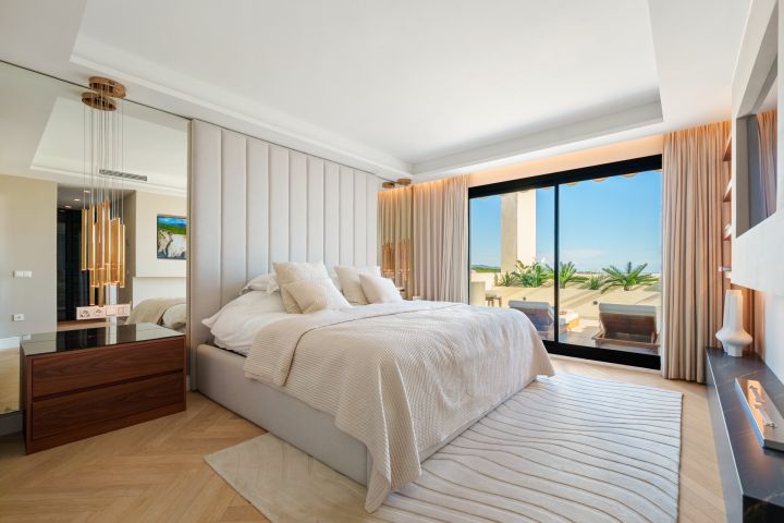 Belvederes 12 - Penthouse Duplex avec Piscine Privée à La Cerquilla