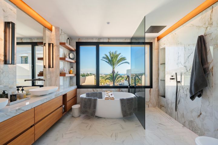 Belvederes 12 - Penthouse Duplex avec Piscine Privée à La Cerquilla