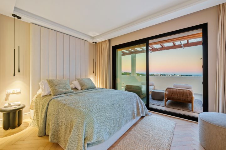 Belvederes 12 - Penthouse Duplex avec Piscine Privée à La Cerquilla
