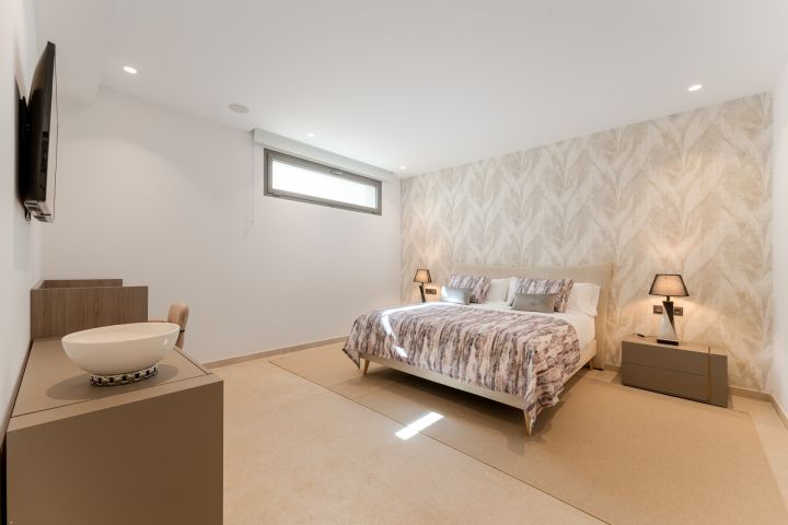 Villa Camelia - Elegancia contemporánea en La Cerquilla, Nueva Andalucía