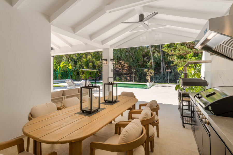 Villa Camelia - Elegancia contemporánea en La Cerquilla, Nueva Andalucía