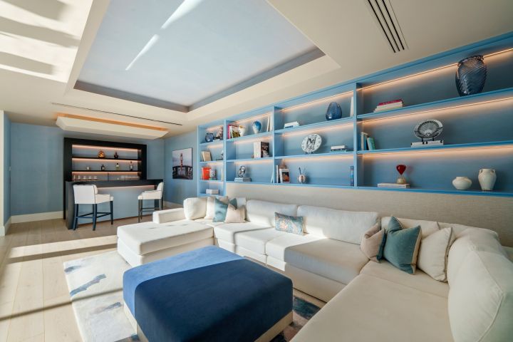 Madroñal 72 - Luxury Hillside Villa with Outdoor Gym