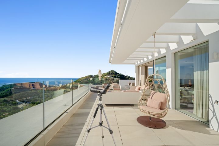 Palo Alto 1 - Contemporary Penthouse with Panoramic Views