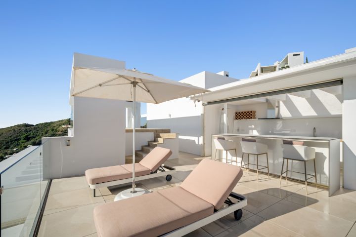 Palo Alto 1 - Contemporary Penthouse with Panoramic Views