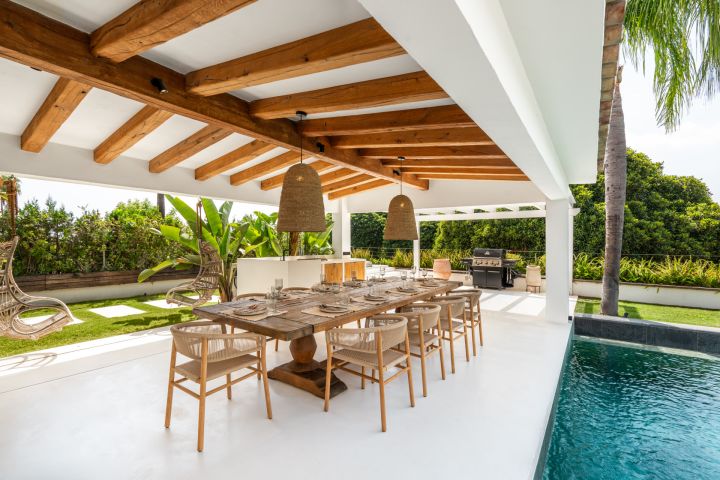 Orion 53 - Exclusive Front-Line Golf Villa in Nueva Andalucía