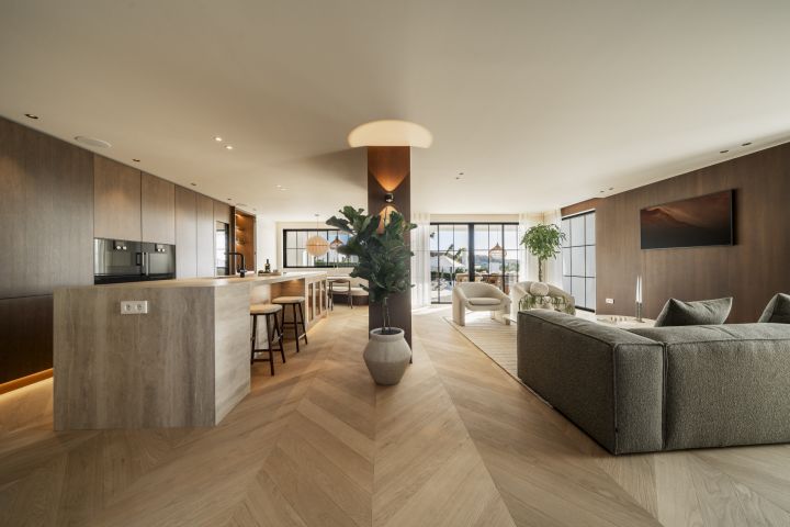 Auriga 13 - Newly Renovated Home with Sea and Golf Views