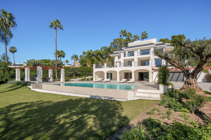 Villa Monte Blanco - Where Nueva Andalucía Feels Different