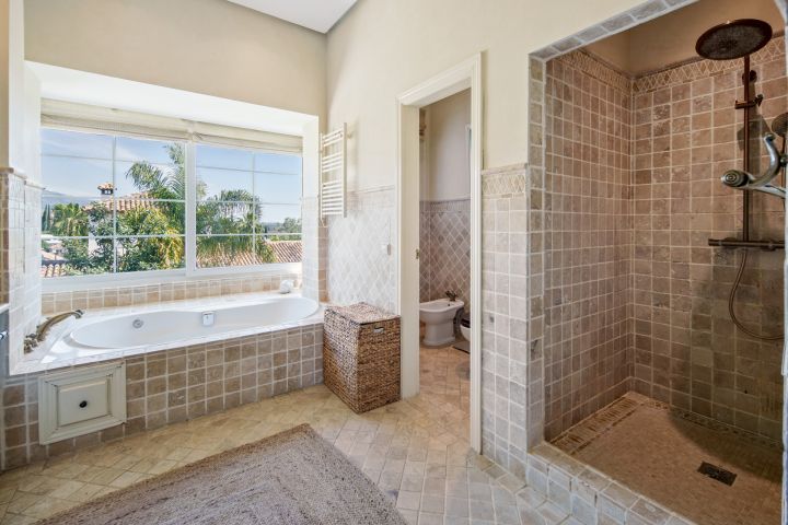 Casa Constanze - Charming Villa in Nueva Andalucía