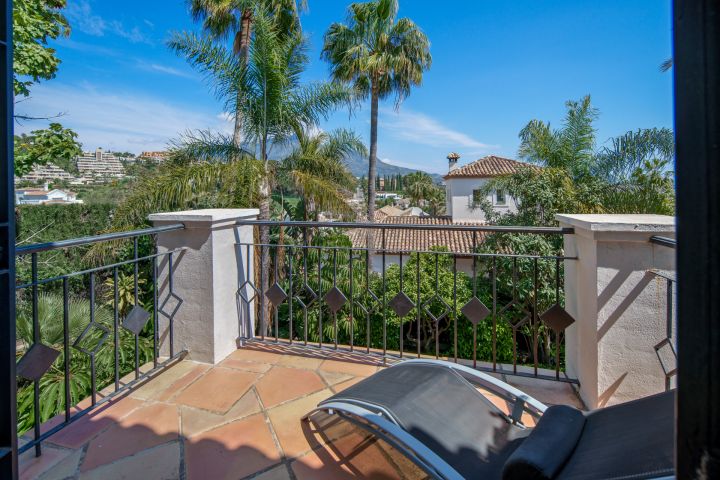 Casa Constanze - Charming Villa in Nueva Andalucía