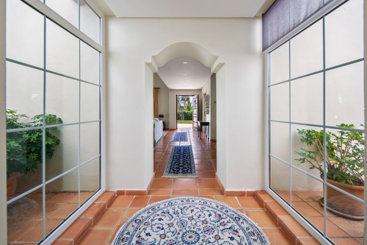 Casa Constanze - Charming Villa in Nueva Andalucía