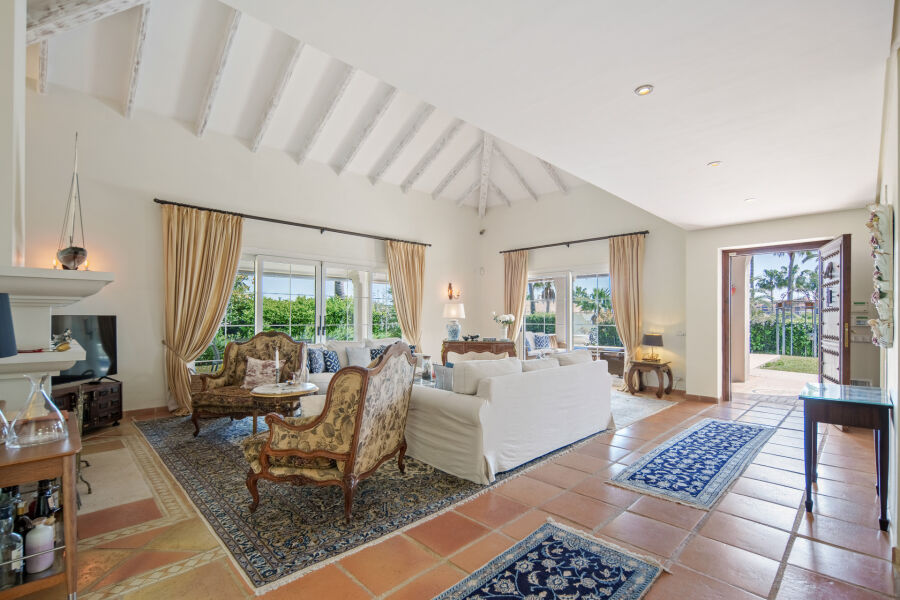 Casa Constanze - Charming Villa in Nueva Andalucía