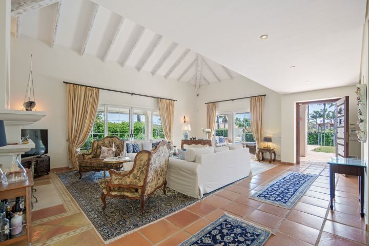 Casa Constanze - Charming Villa in Nueva Andalucía