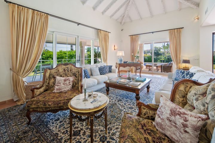 Casa Constanze - Charming Villa in Nueva Andalucía