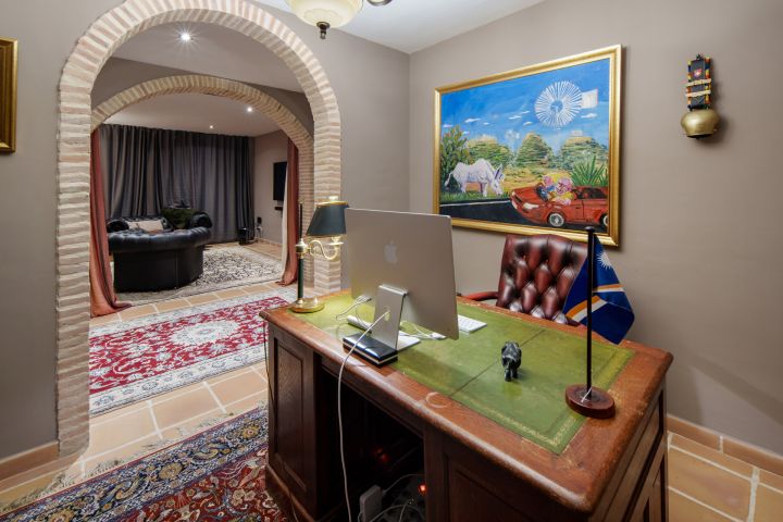 Casa Constanze - Charming Villa in Nueva Andalucía