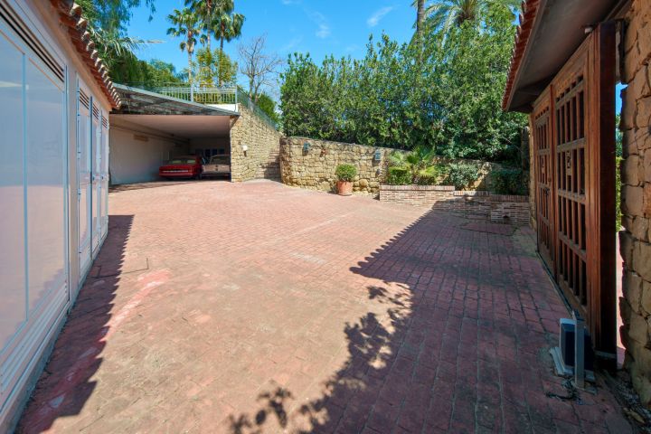 Casa Constanze - Charming Villa in Nueva Andalucía
