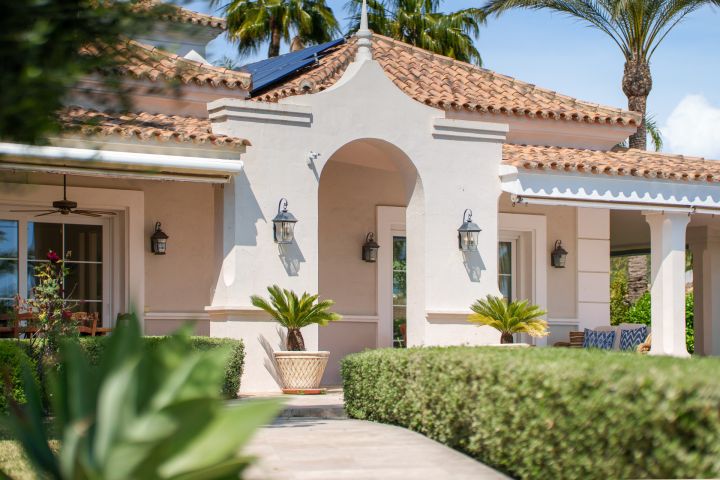 Casa Constanze - Charming Villa in Nueva Andalucía