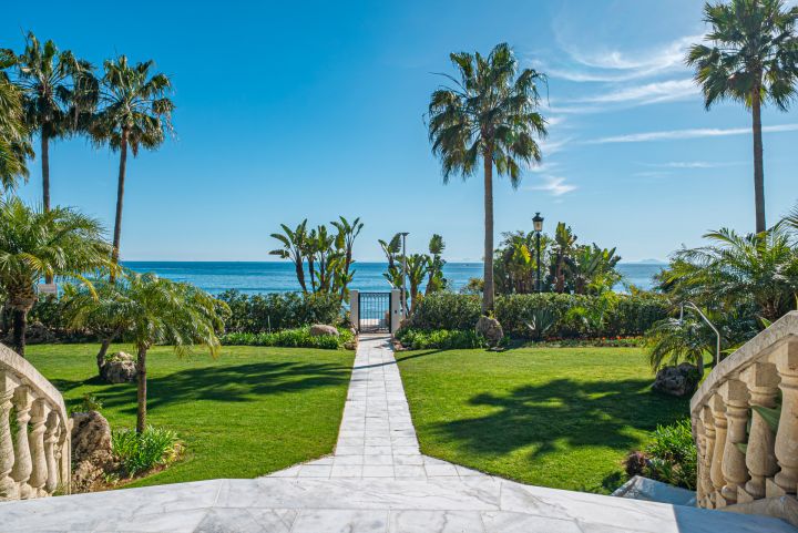 Las Dunas Park 505 - Apartment with Sea Views in Estepona