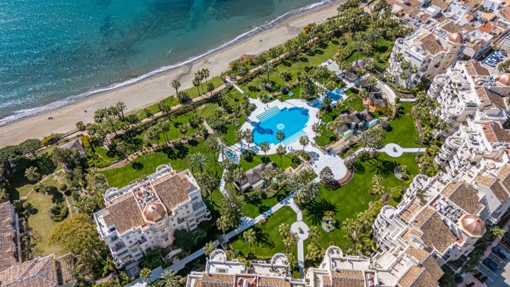 Las Dunas Park 505 - Apartment with Sea Views in Estepona