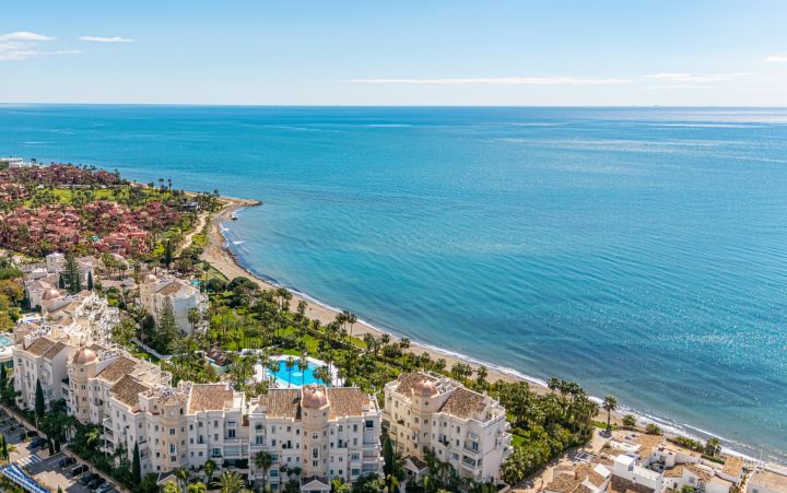 Las Dunas Park 505 - Apartment with Sea Views in Estepona