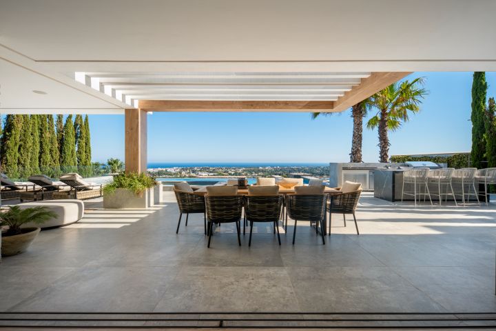 Villa Mare - Modern Home with Panoramic Views