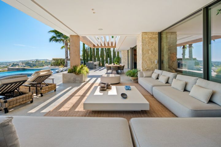 Villa Mare - Modern Home with Panoramic Views