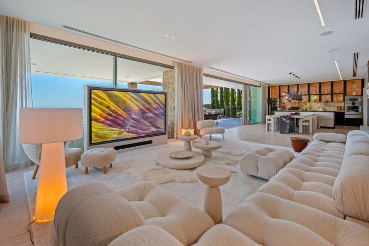 Villa Mare - Modern Home with Panoramic Views