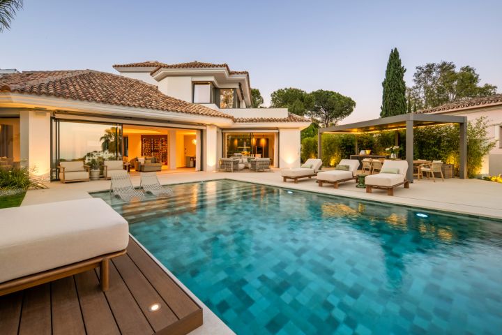 Casa Calma - Stunning Modern Villa in El Herrojo