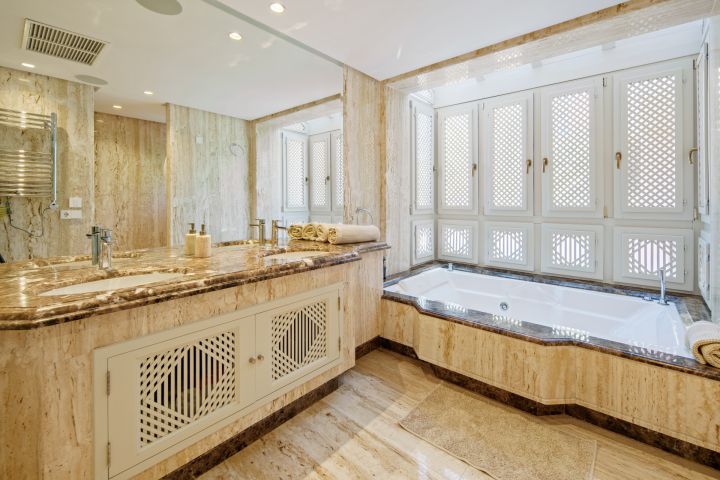 La Morera 712 - Duplex Penthouse in Prime Location