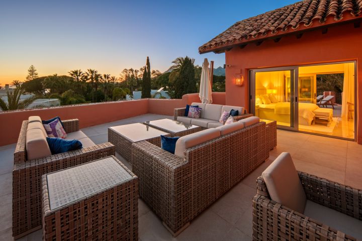 La Morera 712 - Duplex Penthouse in Prime Location