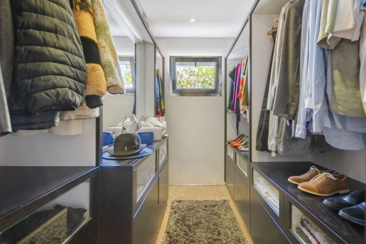 Acueducto 40 - Modern Villa in a Prime Location